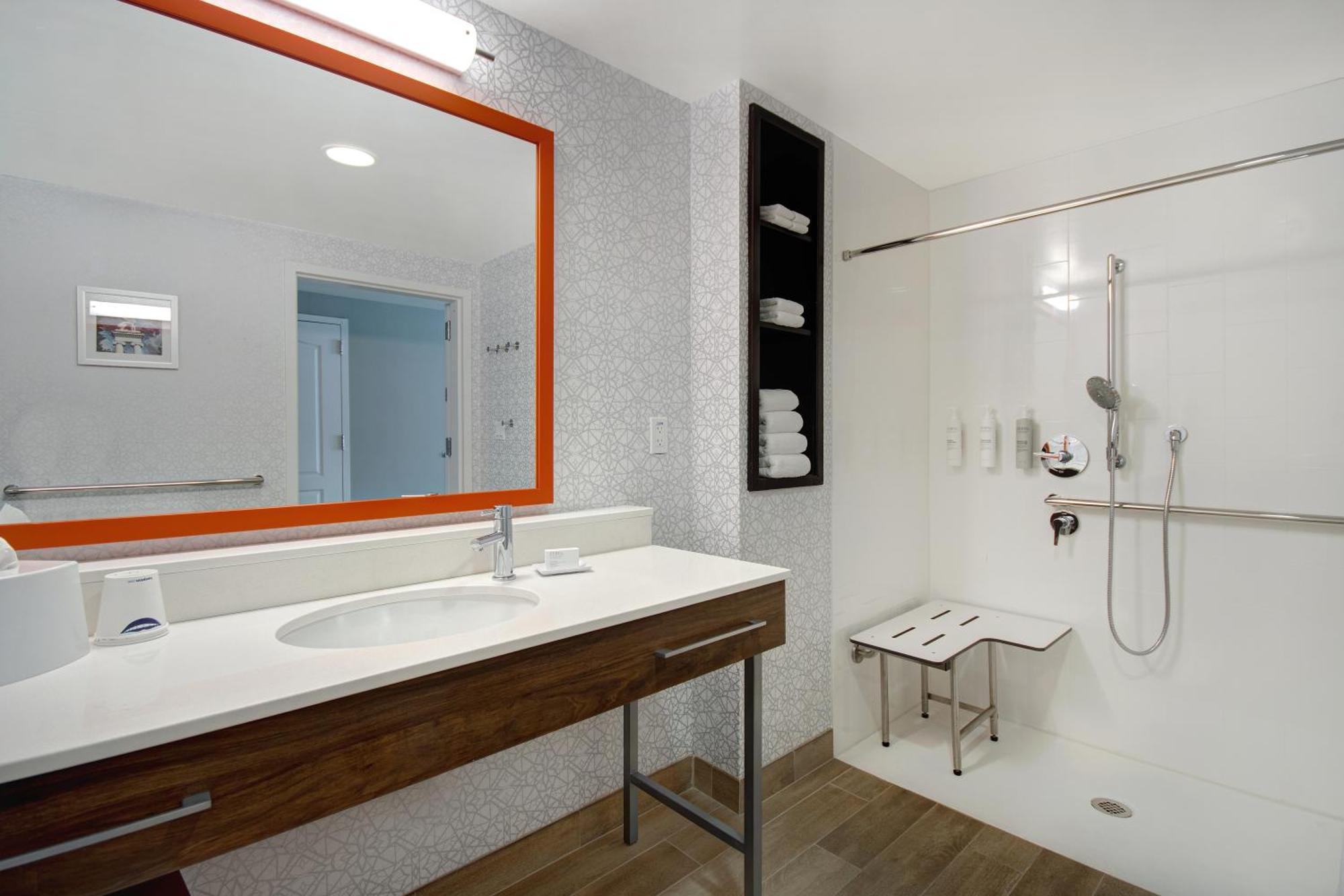 Hampton Inn & Suites Yonkers Habitación foto