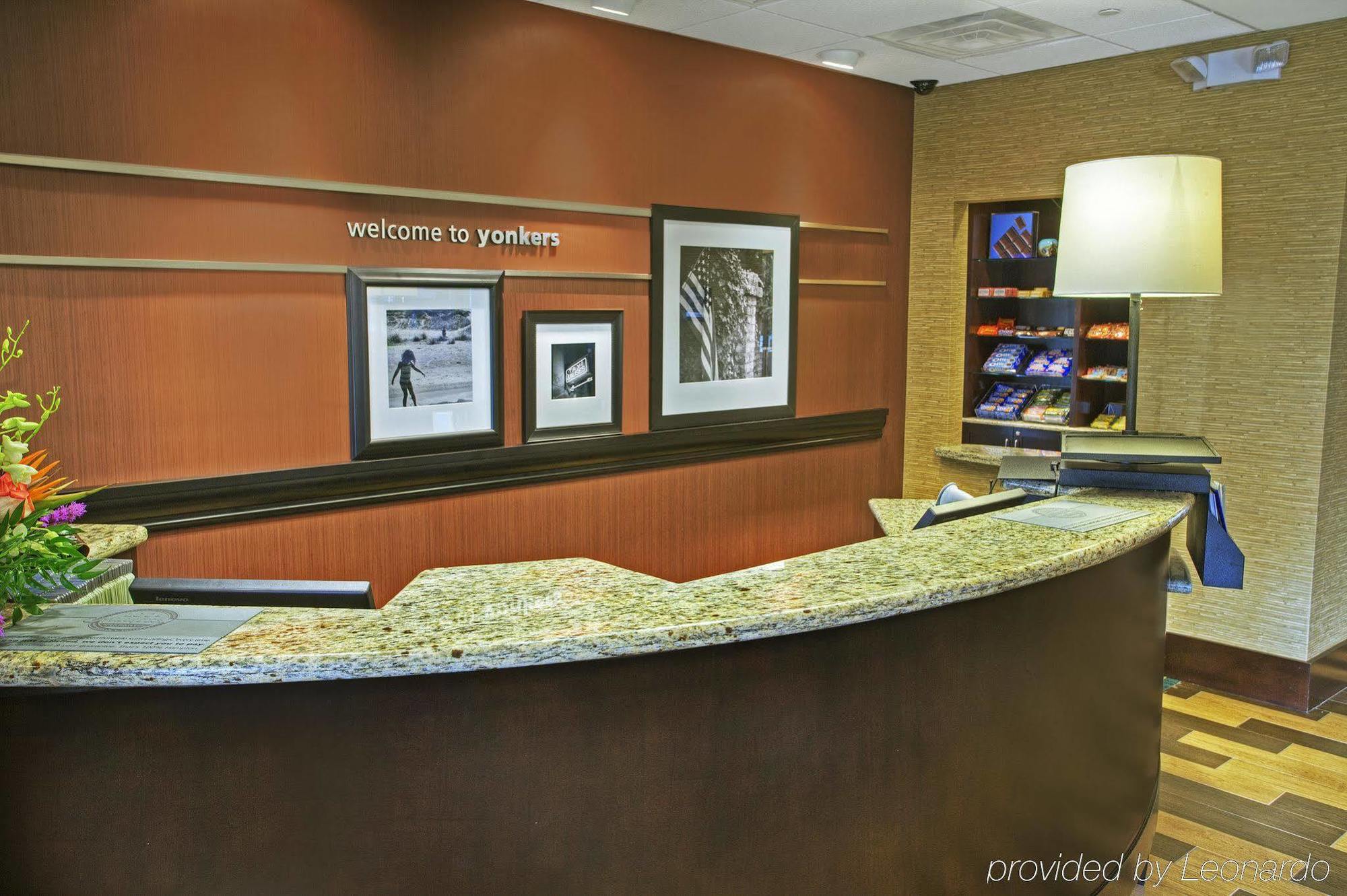 Hampton Inn & Suites Yonkers Interior foto